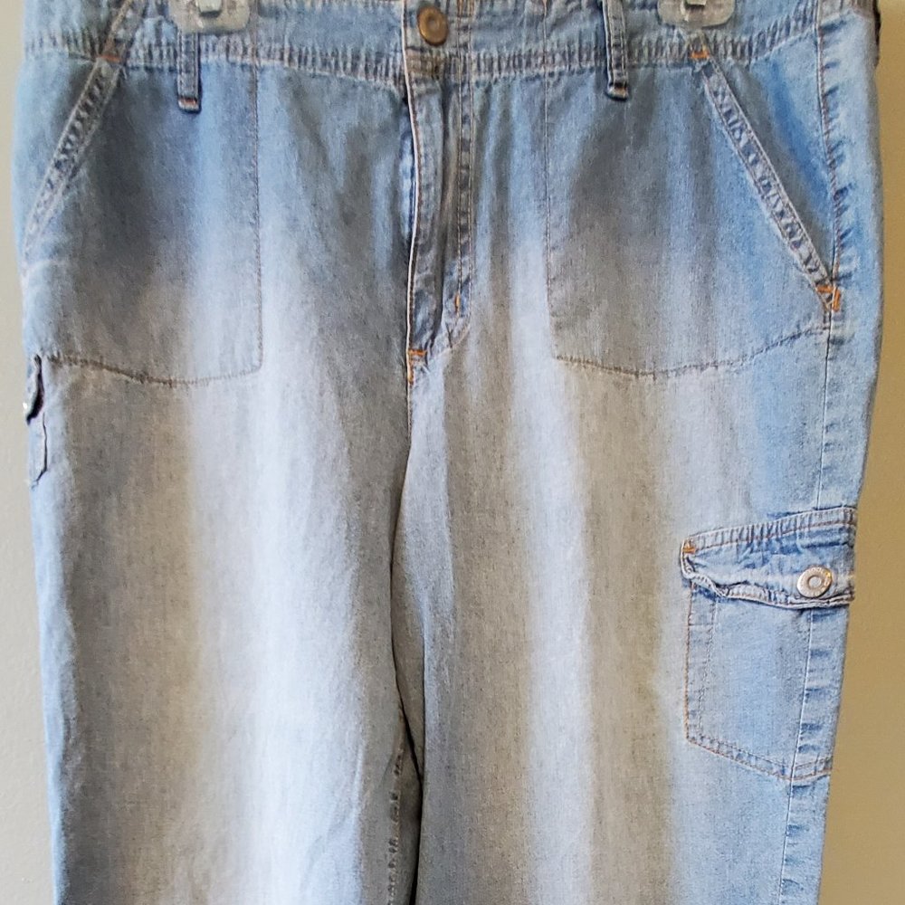 Bandolino Blu Super Relaxed Distressed Jeans